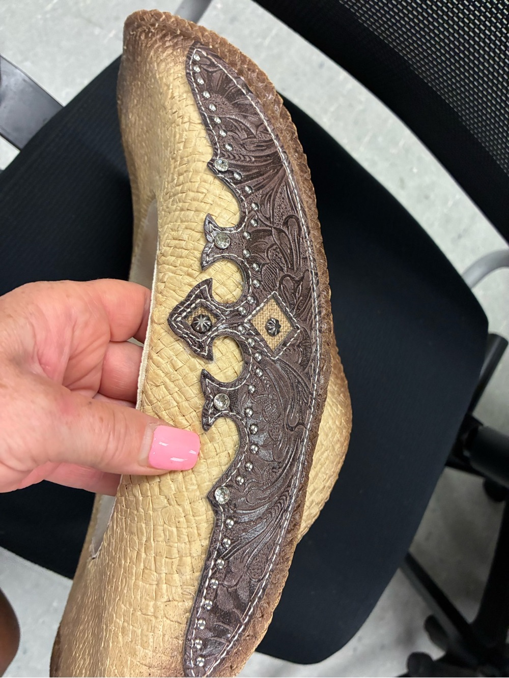 Cowboy Hat with Beautiful Detail! 🤠🤠🤠! CLEAN! 🤠🤠🤠Man or Woman